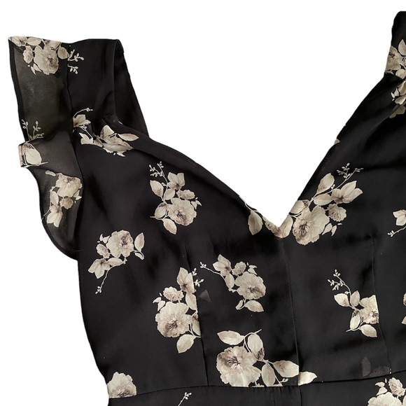 Urban Outfitters Kimchi Blue black floral romper - Picture 4 of 13